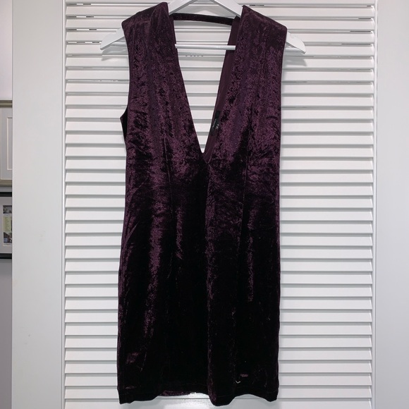 Forever 21 Dresses & Skirts - Make an offer! Forever 21 Rich Purple Velvet Dress size medium